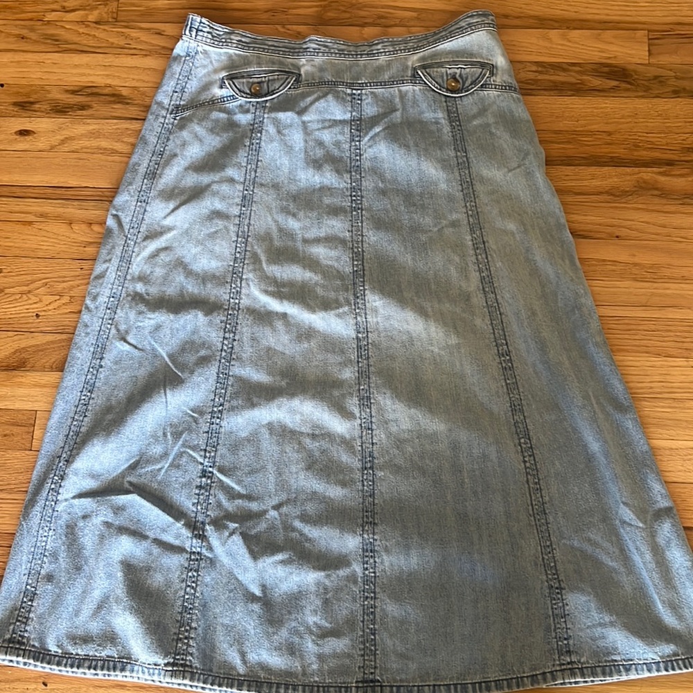 CLASSIC ELEMENTS DENIM SKIRT